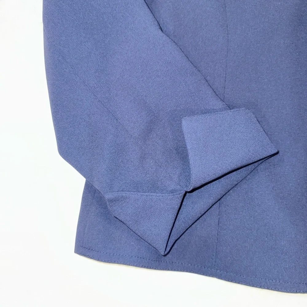 2 x 20$ Evan Picone Women's Navy Blazer with Brown Buttons Size 14